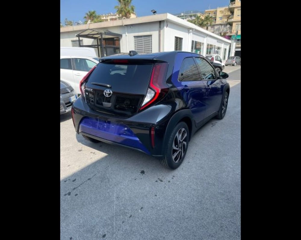 Toyota Aygo X nuova a Alessandria (6)