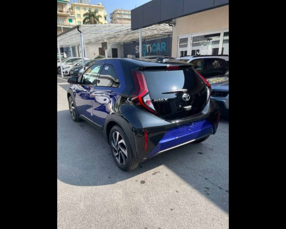 Toyota Aygo X nuova a Alessandria (7)