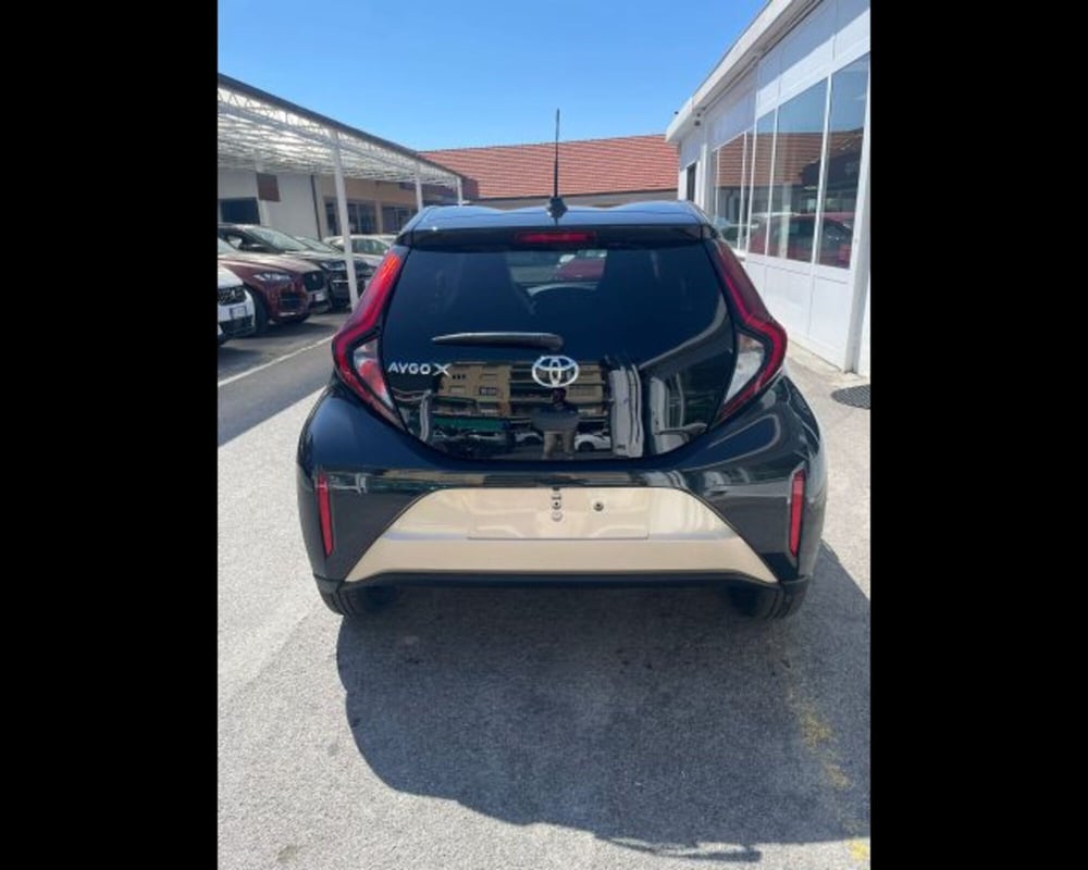 Toyota Aygo X nuova a Alessandria (9)