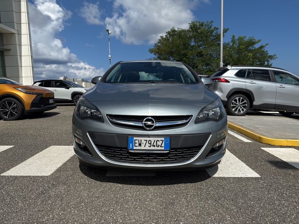 Opel Astra usata a Reggio Calabria (4)