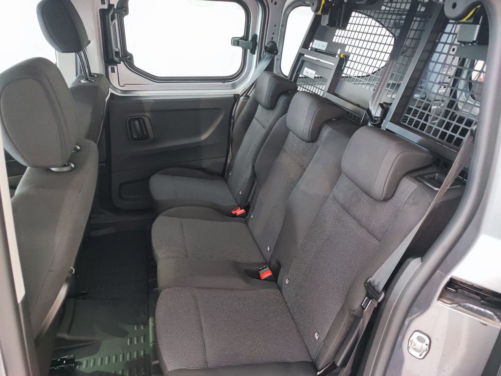 Fiat Doblò Furgone nuova a Milano (11)