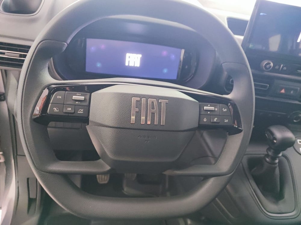 Fiat Doblò Furgone nuova a Milano (13)
