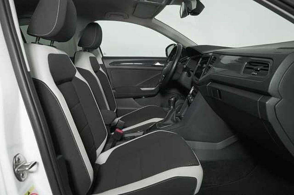Volkswagen T-Roc usata a Como (11)
