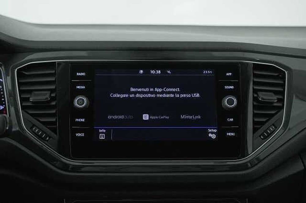 Volkswagen T-Roc usata a Como (18)