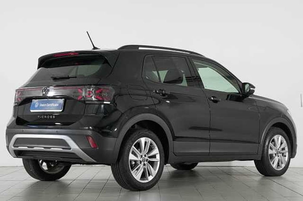 Volkswagen T-Cross usata a Como (4)