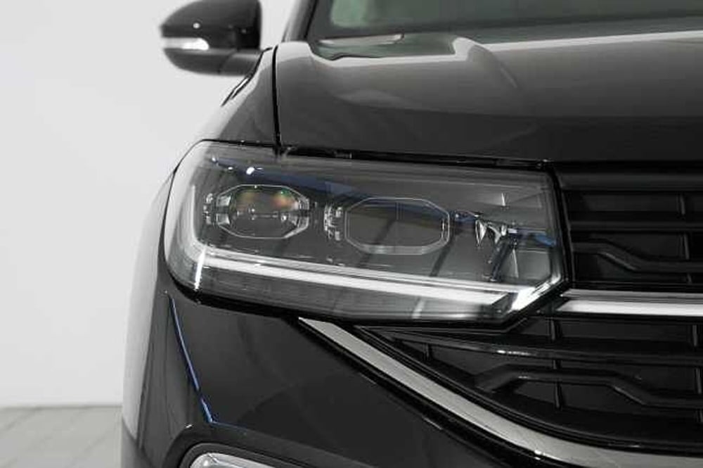 Volkswagen T-Cross usata a Como (6)