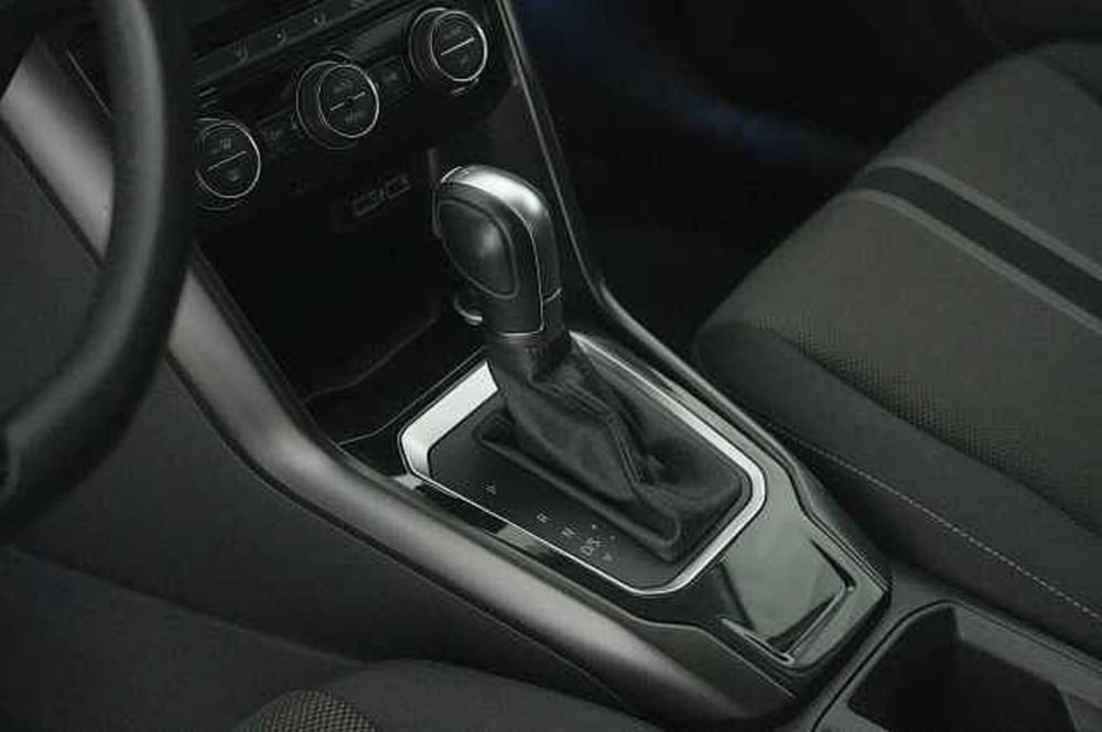 Volkswagen T-Roc usata a Como (14)