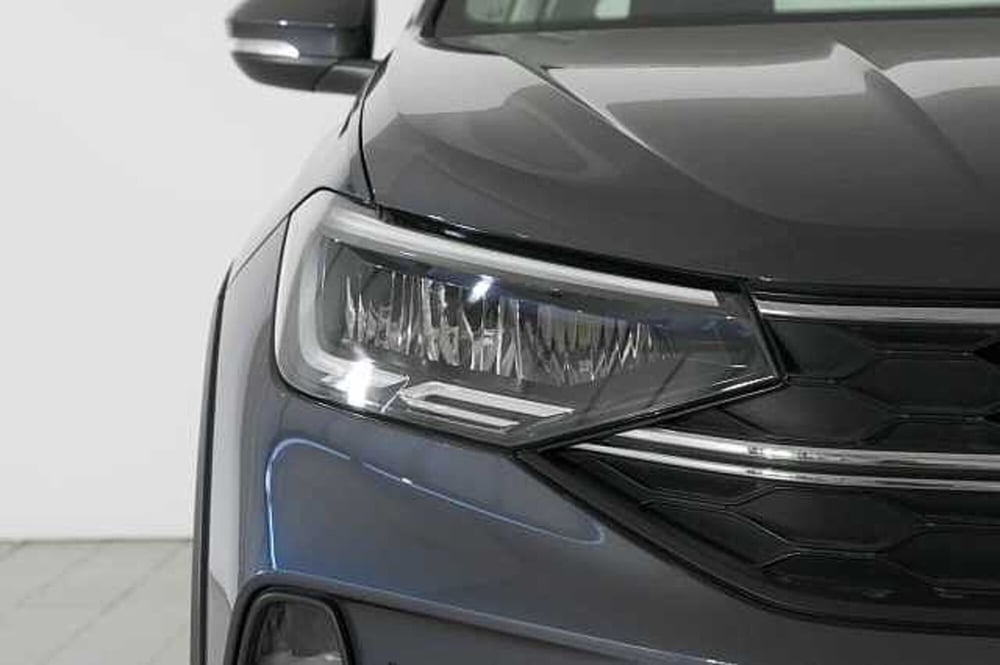 Volkswagen Taigo usata a Como (6)