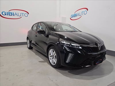 Renault Clio Full Hybrid E-Tech 145 CV 5 porte Evolution del 2024 usata a Palermo