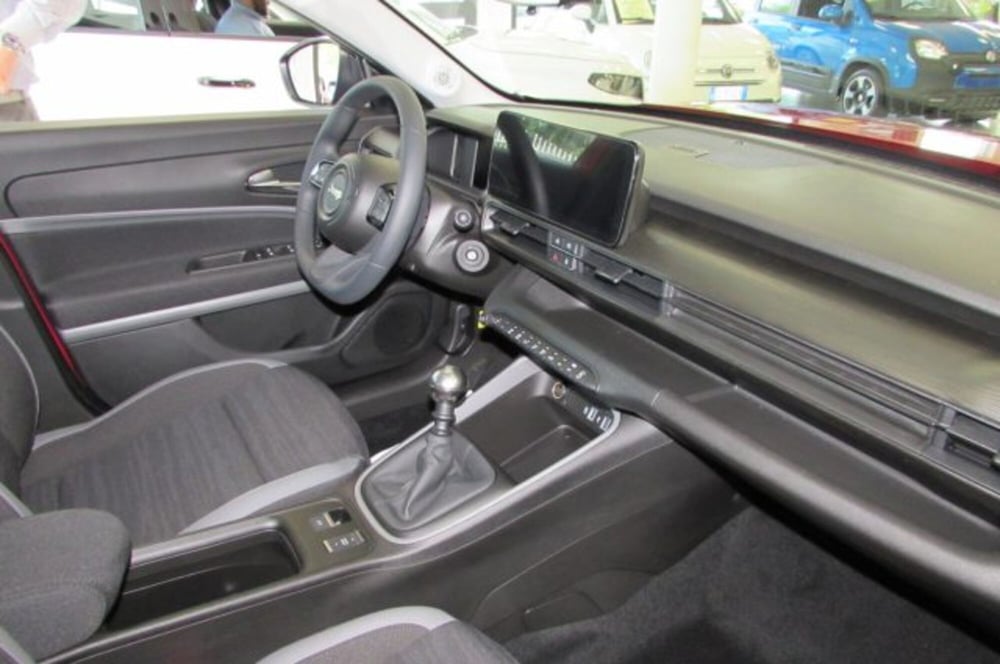 Jeep Avenger nuova a Milano (13)