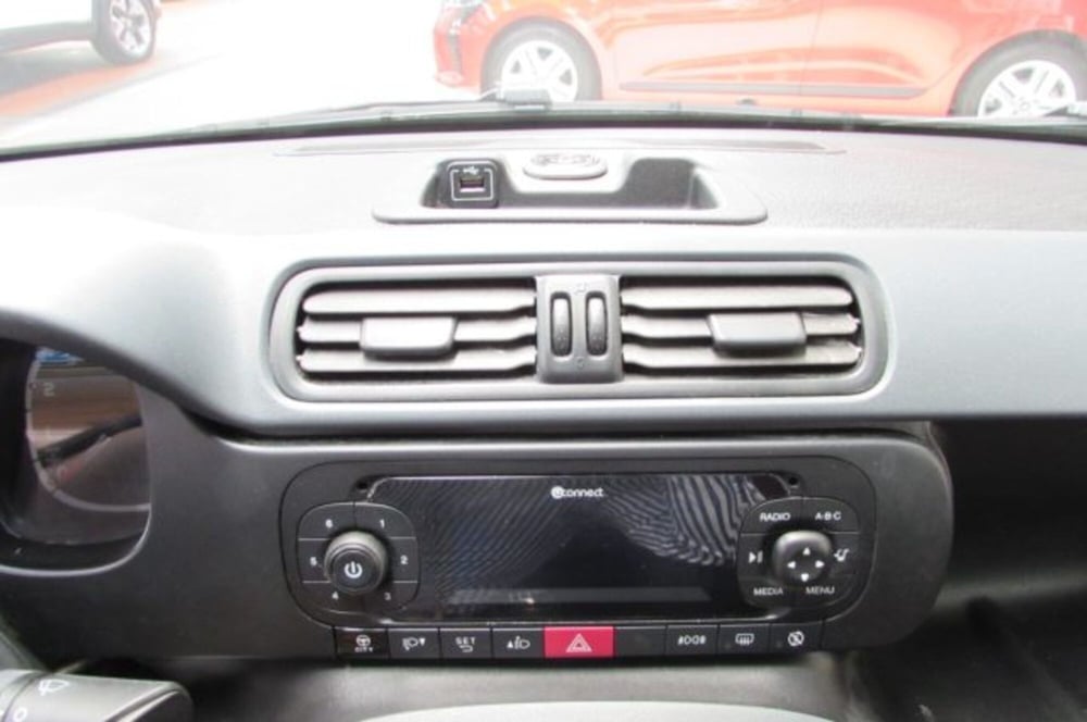 Fiat Panda usata a Milano (9)