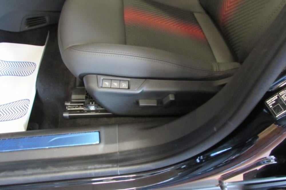 Alfa Romeo Junior nuova a Milano (11)