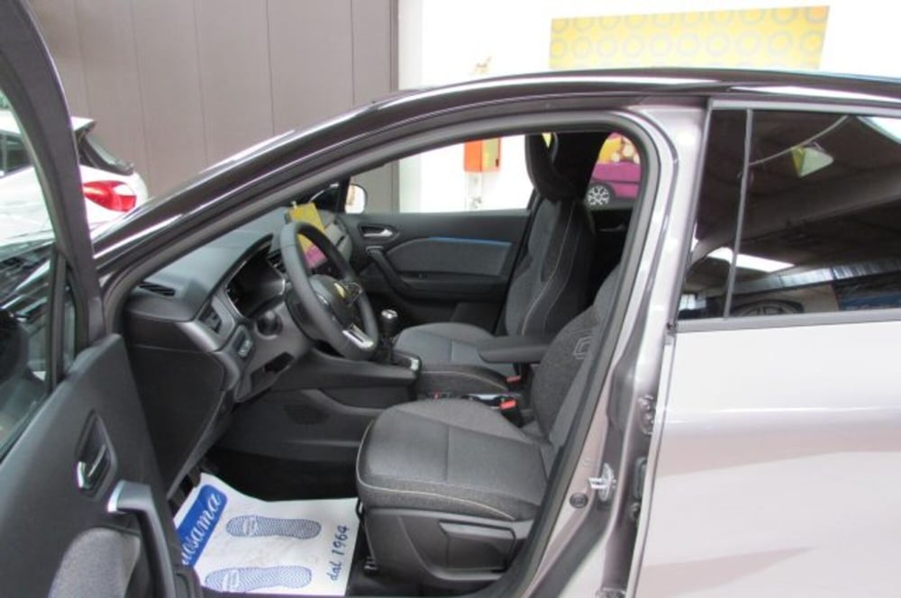 Renault Captur nuova a Milano (6)