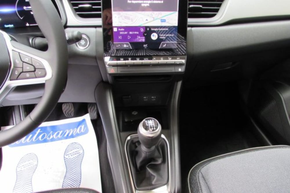 Renault Captur nuova a Milano (9)