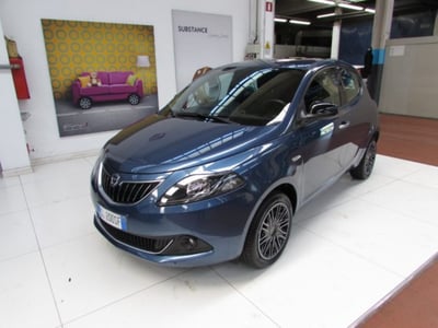 Lancia Ypsilon 1.0 FireFly 5 porte S&amp;S Hybrid Gold Plus del 2022 usata a Rho