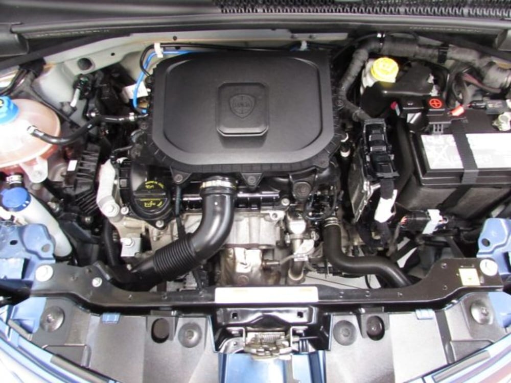 Lancia Ypsilon usata a Milano (18)
