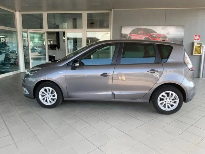 Renault Scénic X-Mod usata a Trieste (5)