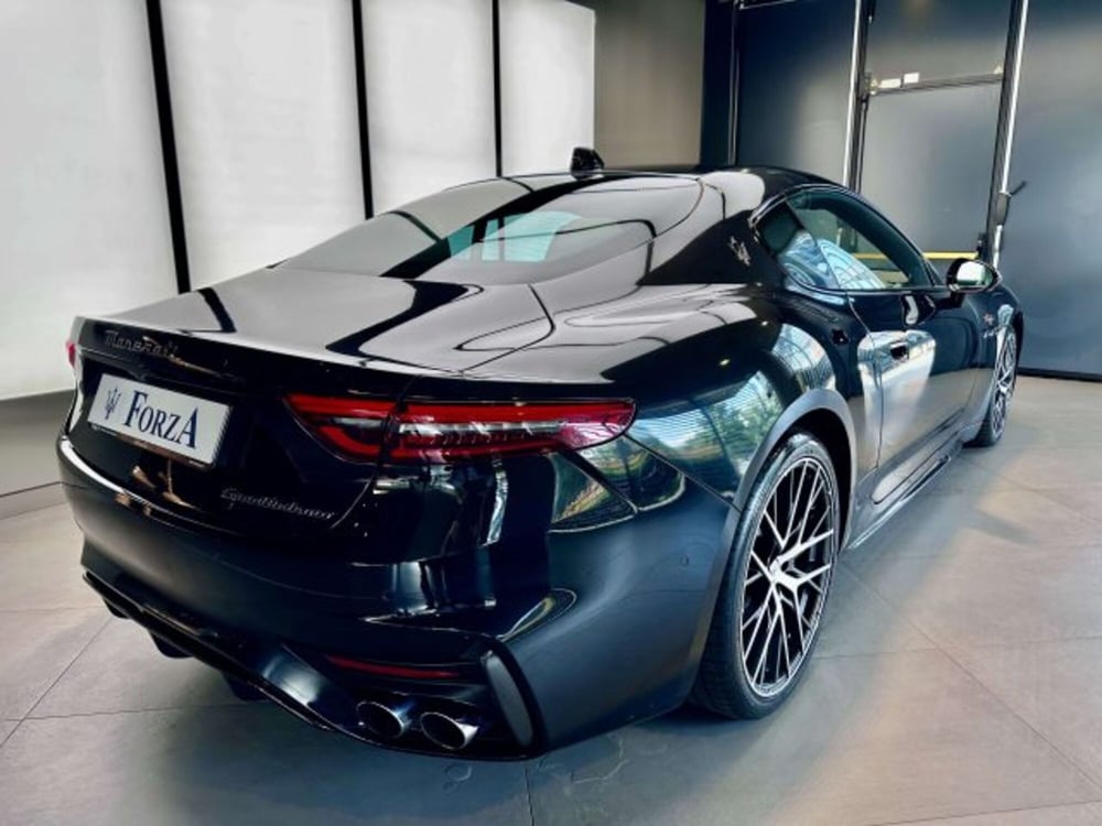 Maserati Granturismo usata a Torino (6)