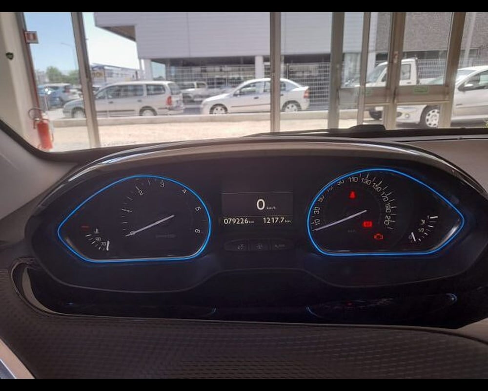 Peugeot 2008 usata a Alessandria (11)