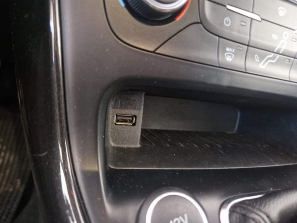Ford Focus usata a Terni (14)