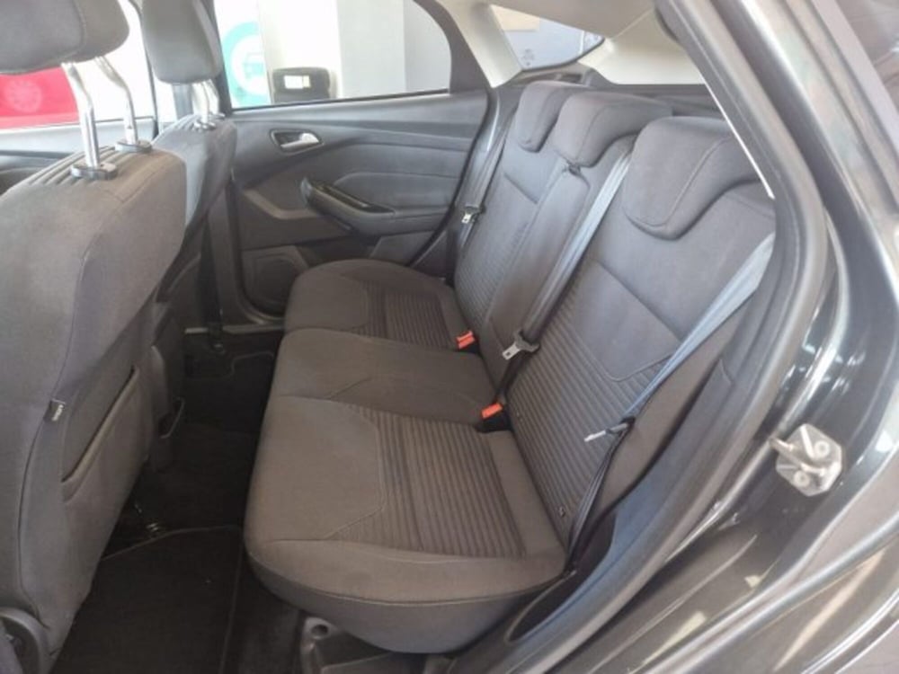 Ford Focus usata a Terni (9)