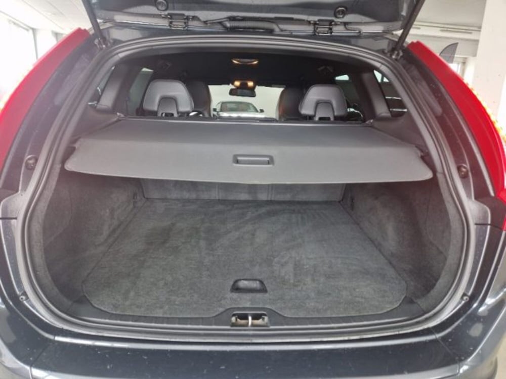 Volvo XC60 usata a Terni (14)