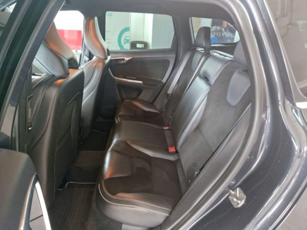 Volvo XC60 usata a Terni (8)