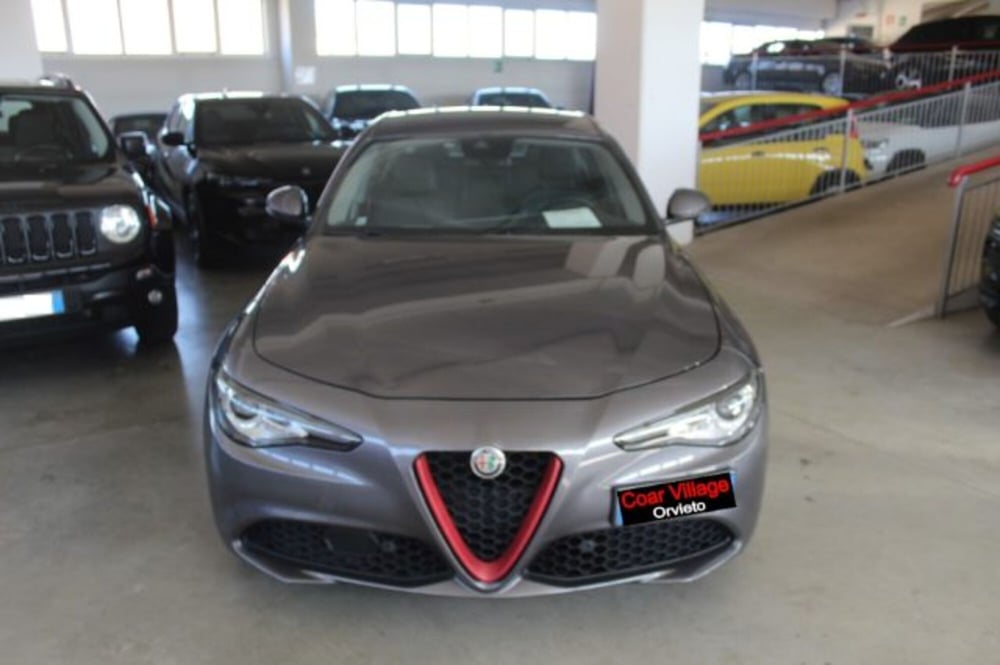 Alfa Romeo Giulia usata a Terni (2)