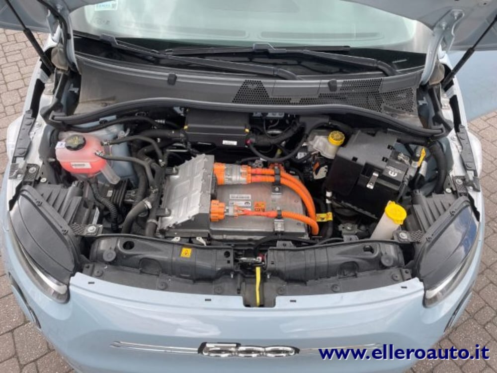 Fiat 500e usata a Cuneo (11)
