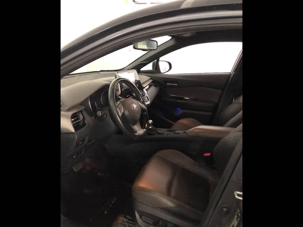 Toyota Toyota C-HR usata a Torino (9)