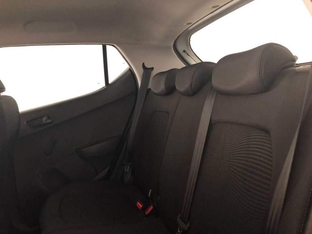 Hyundai i10 usata a Torino (12)