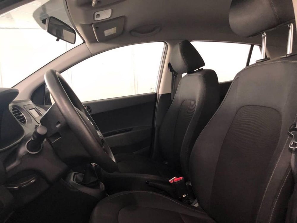 Hyundai i10 usata a Torino (11)