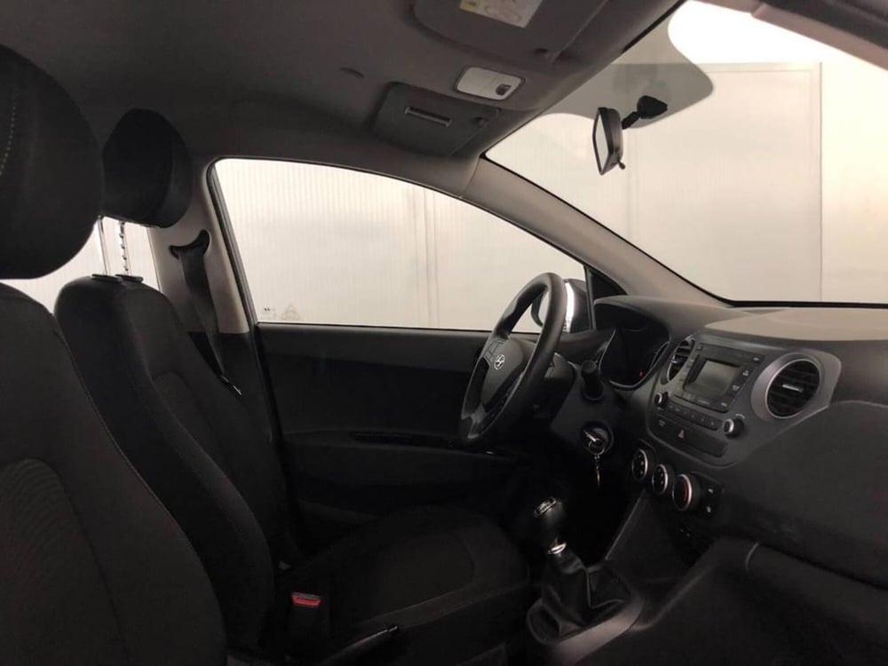 Hyundai i10 usata a Torino (7)