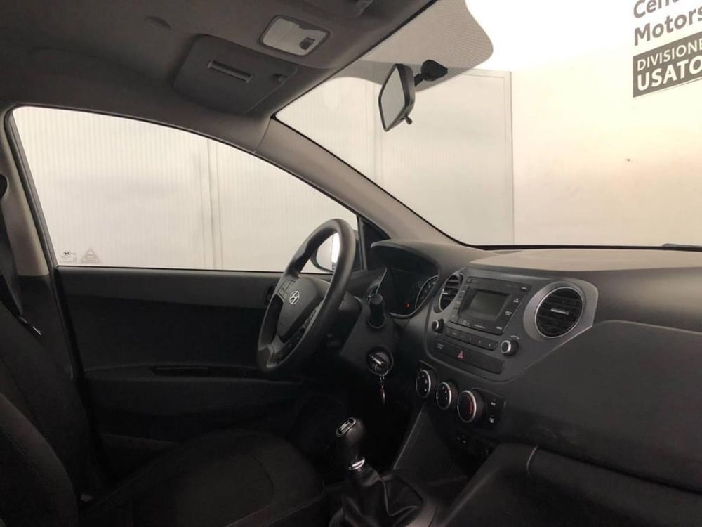 Hyundai i10 usata a Torino (8)