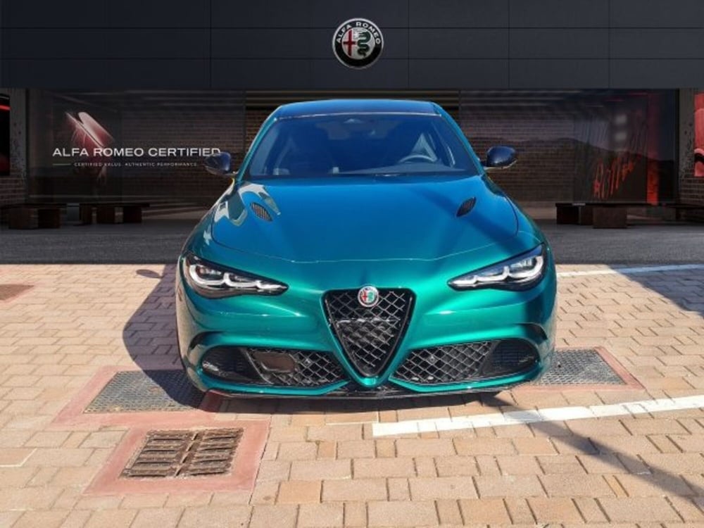 Alfa Romeo Giulia nuova a Monza e Brianza (2)
