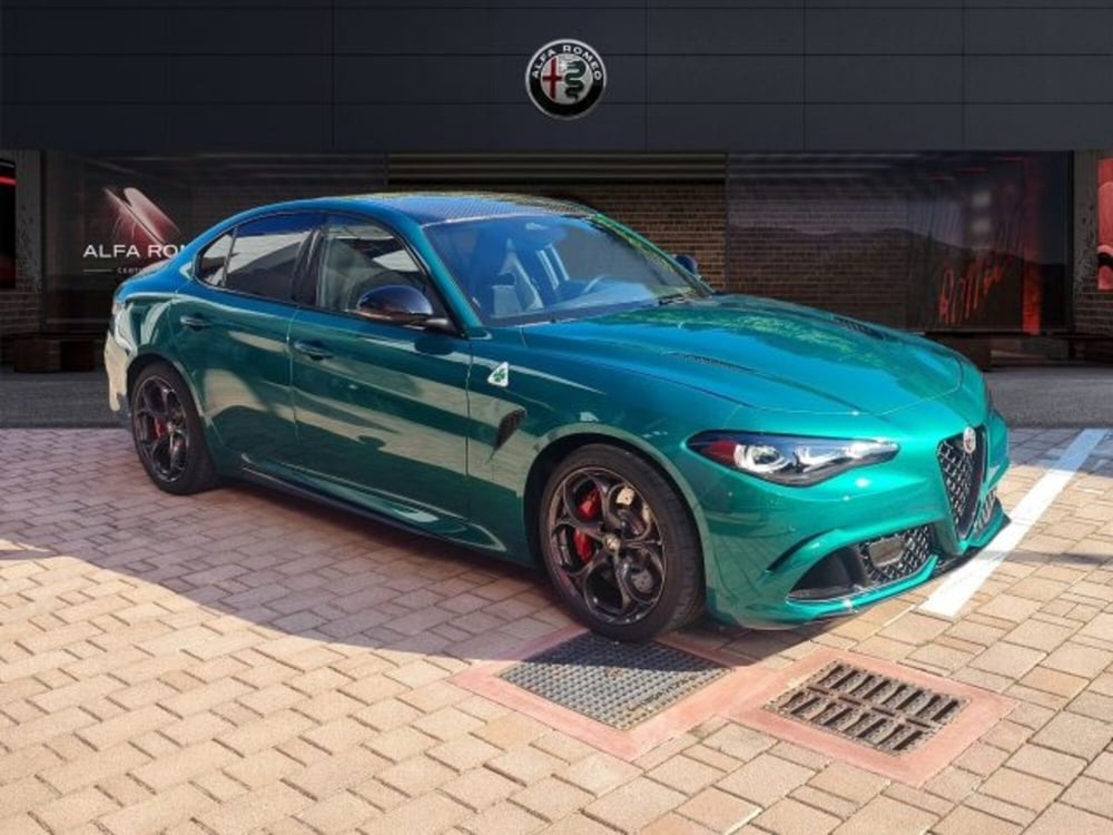 Alfa Romeo Giulia nuova a Monza e Brianza (3)