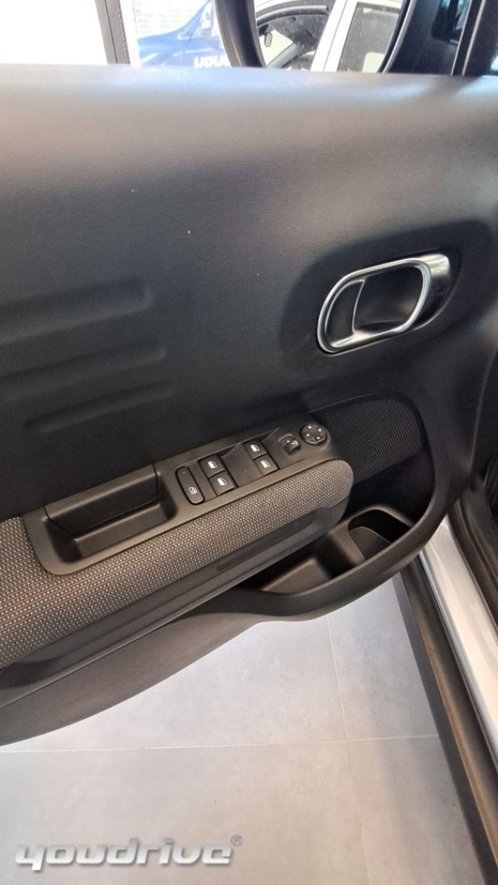 Citroen C3 Aircross usata a Napoli (16)