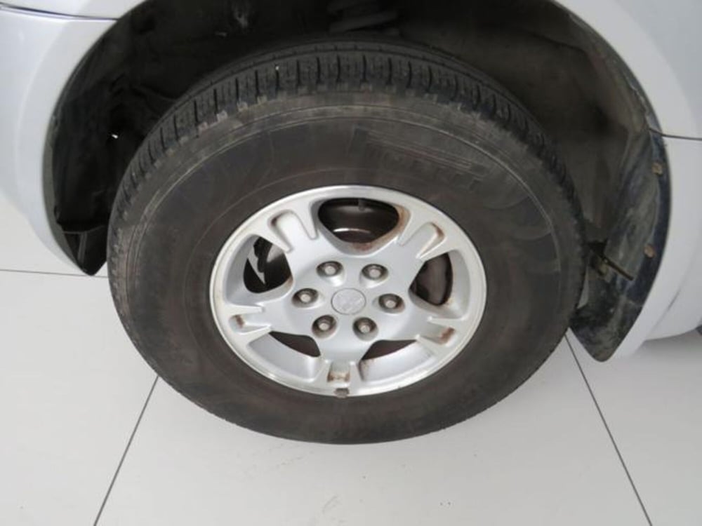 Mitsubishi Pajero usata a Lodi (15)
