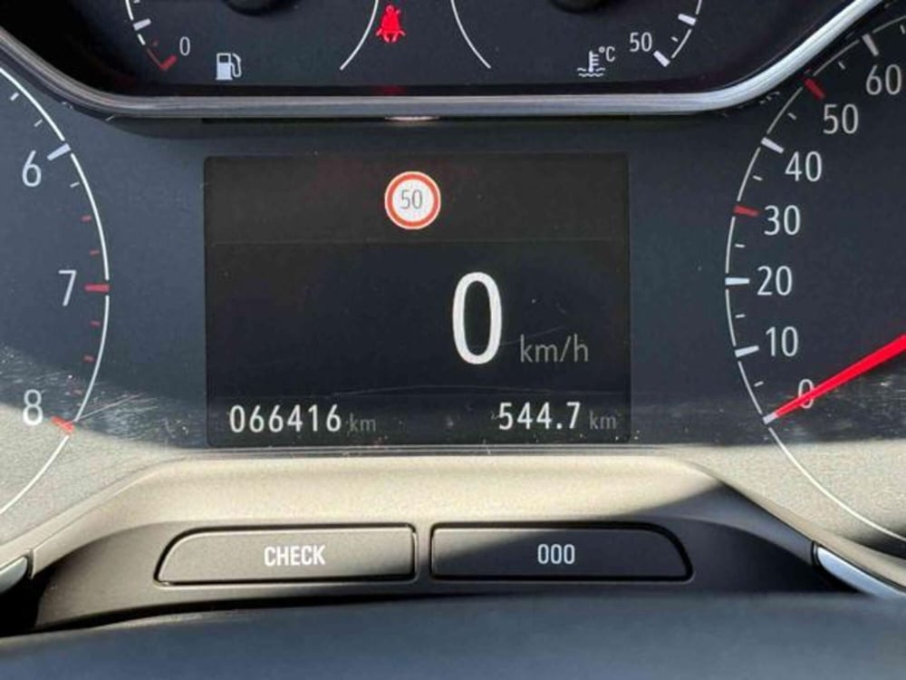 Opel Grandland X usata a Bologna (11)