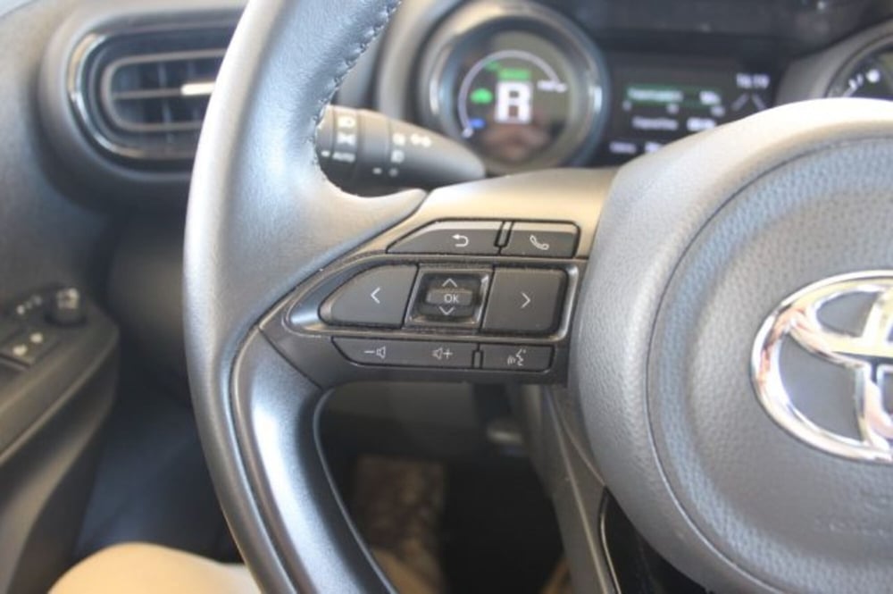 Toyota Yaris Cross usata a Roma (19)