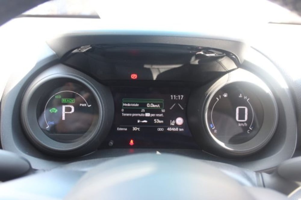 Toyota Yaris Cross usata a Roma (13)