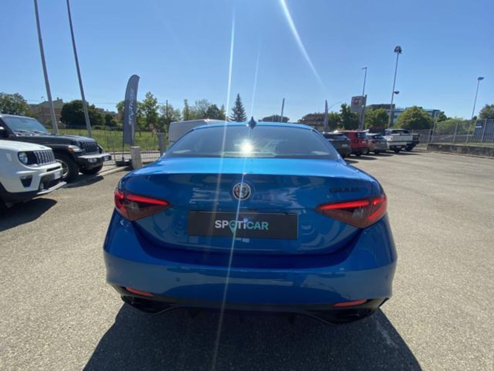 Alfa Romeo Giulia nuova a Firenze (5)