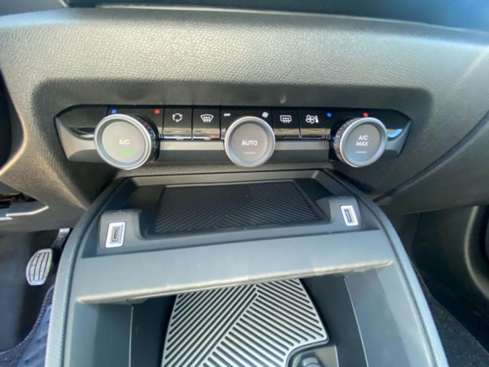 Citroen C4 nuova a Firenze (18)