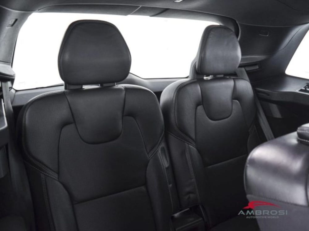 Volvo XC90 usata a Perugia (12)