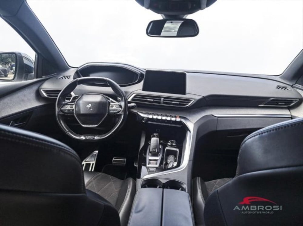 Peugeot 5008 usata a Perugia (12)
