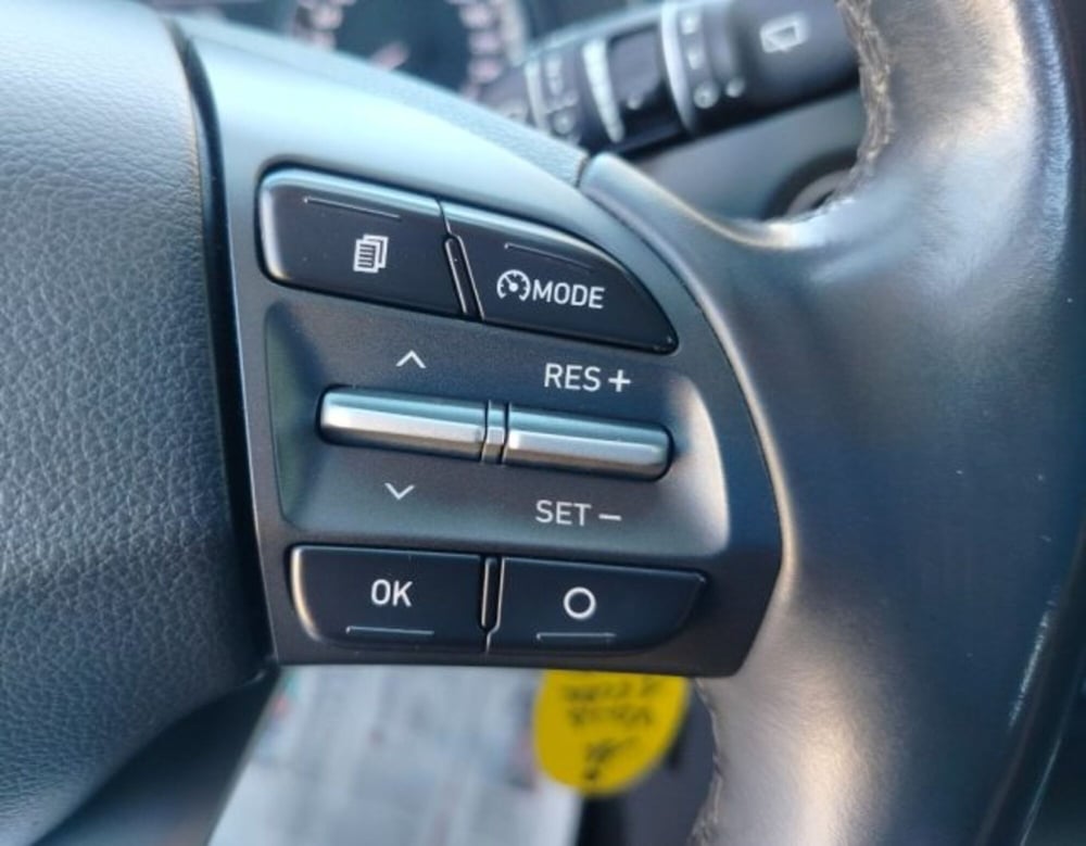 Hyundai Kona usata a Oristano (18)