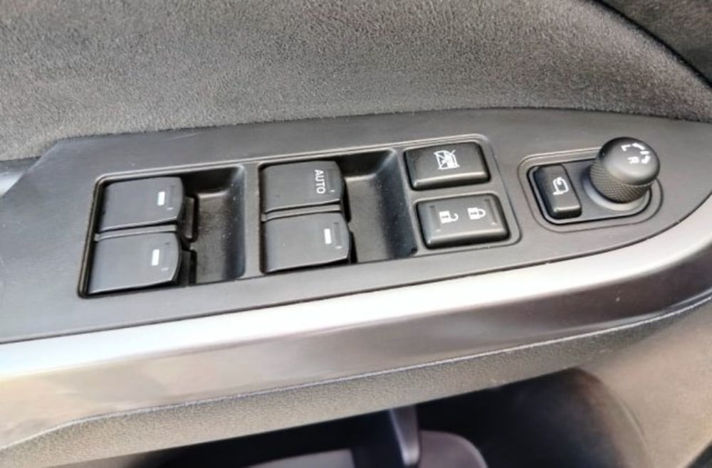 Suzuki Vitara usata a Oristano (20)