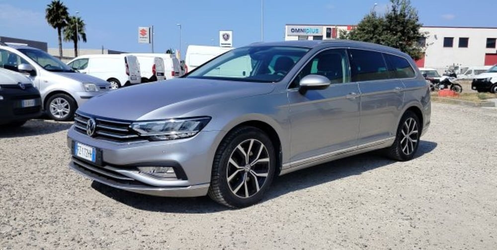 Volkswagen Passat Variant usata a Oristano (7)