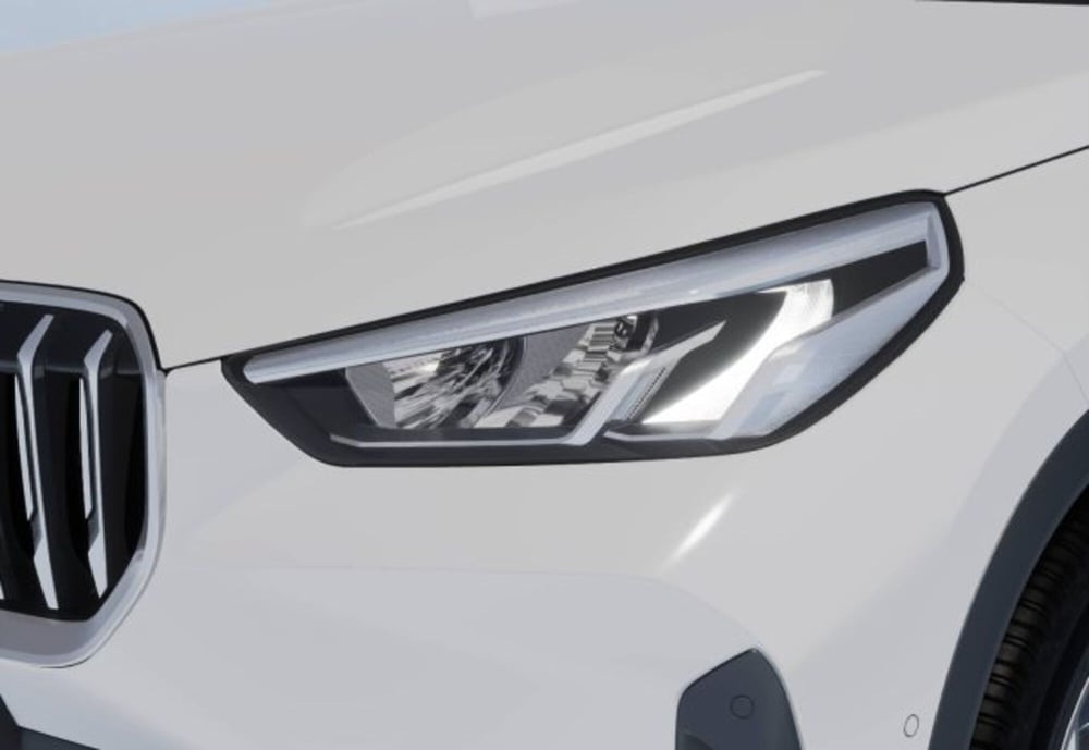 BMW X1 nuova a Modena (7)