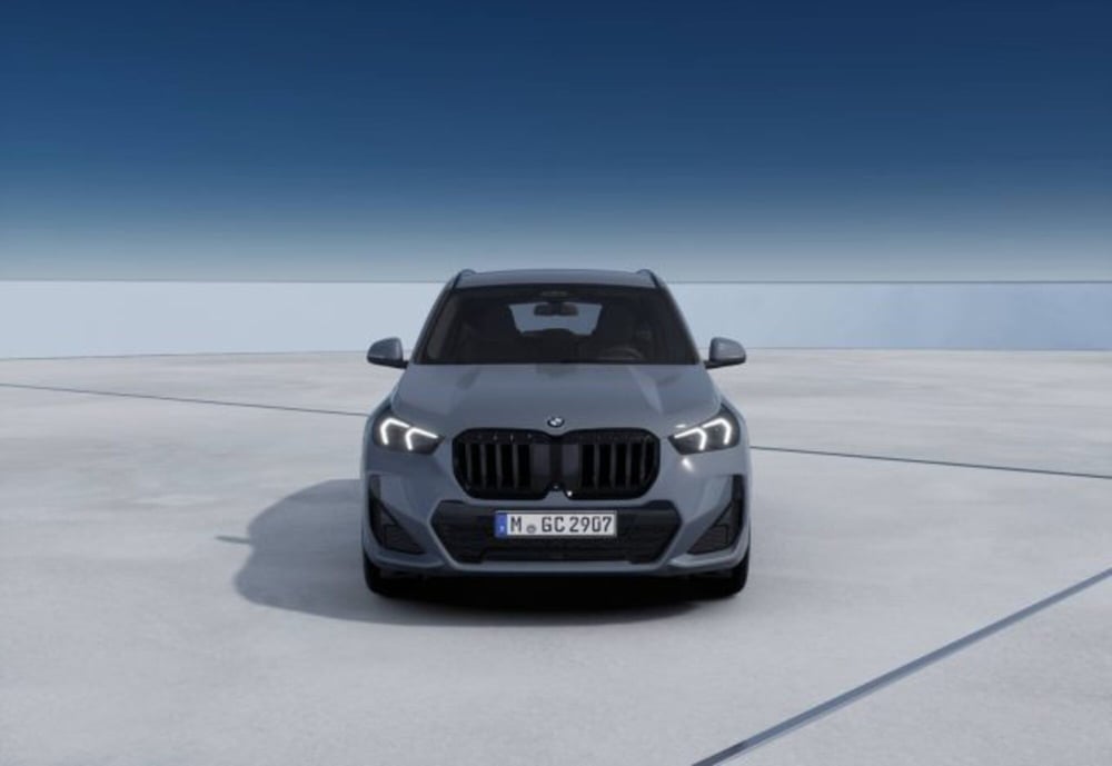 BMW X1 nuova a Modena (3)